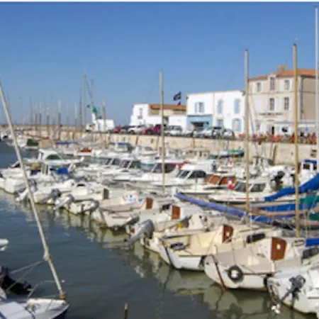 Le Clos Des Flots - La * La Flotte
