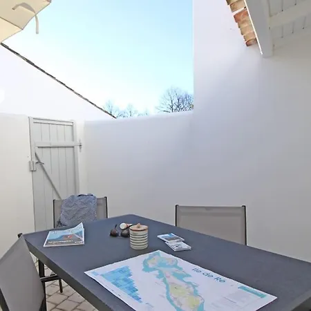 Le Clos Des Flots - La * La Flotte